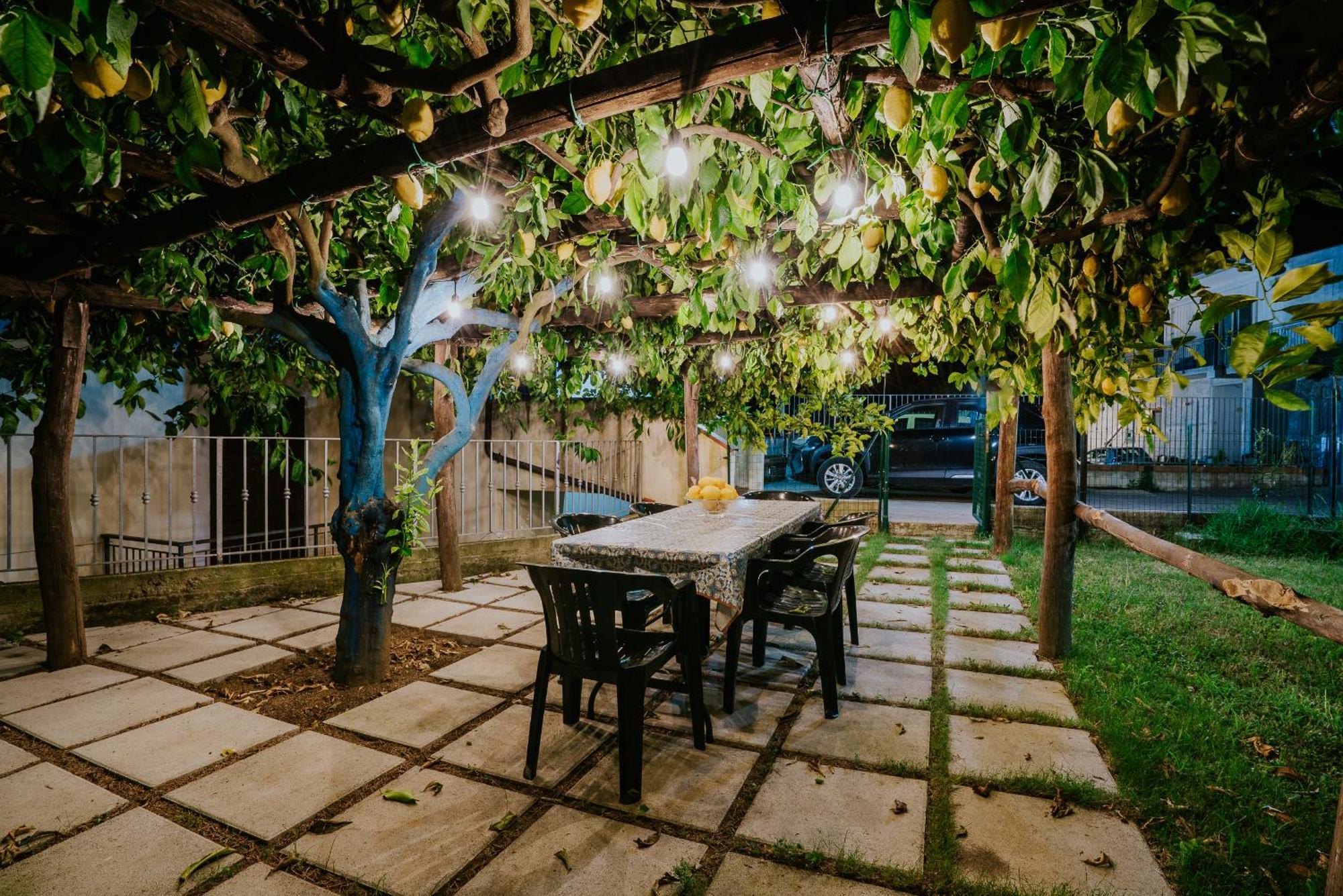 Ferienwohnung Il Giardino Dei Limoni Polvica Exterior foto